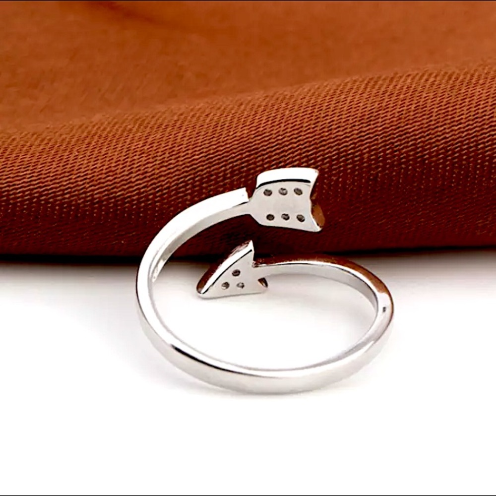 ⚜️[𝟯/$𝟭𝟴]⚜️NEW CZ Silver Arrow Bohemian Adjustable Ring - Picture 3 of 10